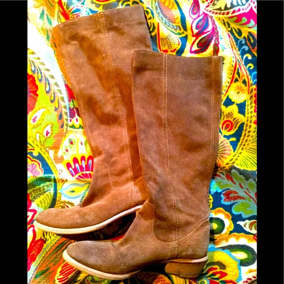 Aldo Boots - Picture 1 of 7